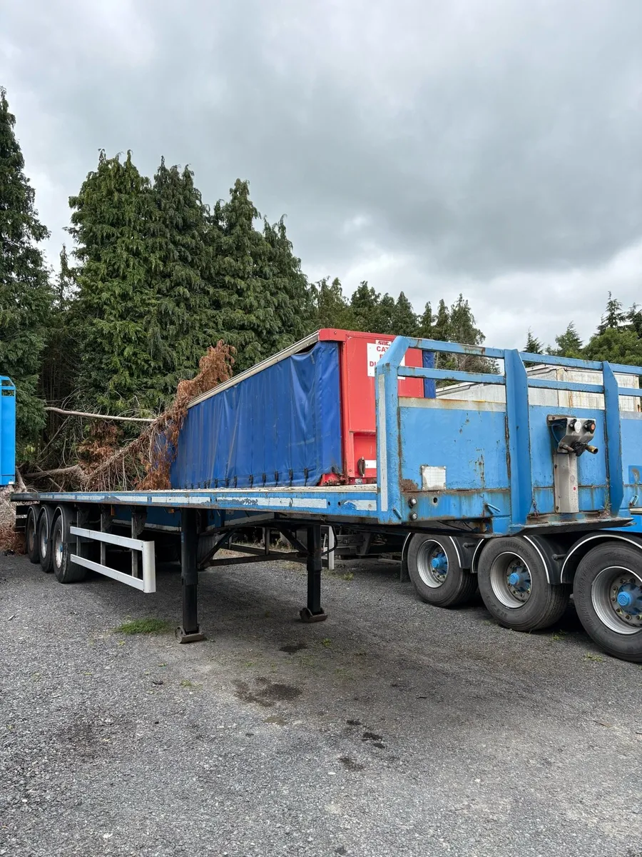 Flat trailer - Image 1