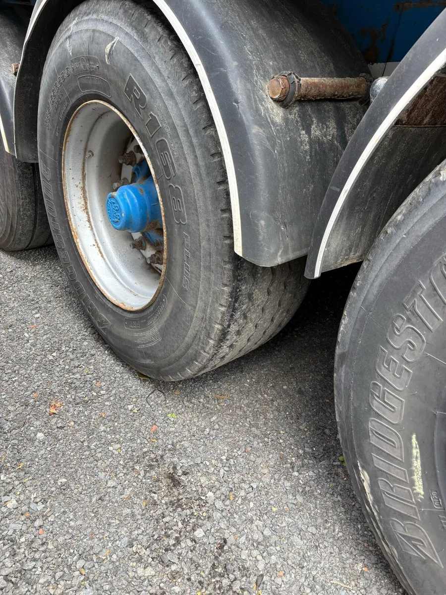 Flat trailer - Image 2