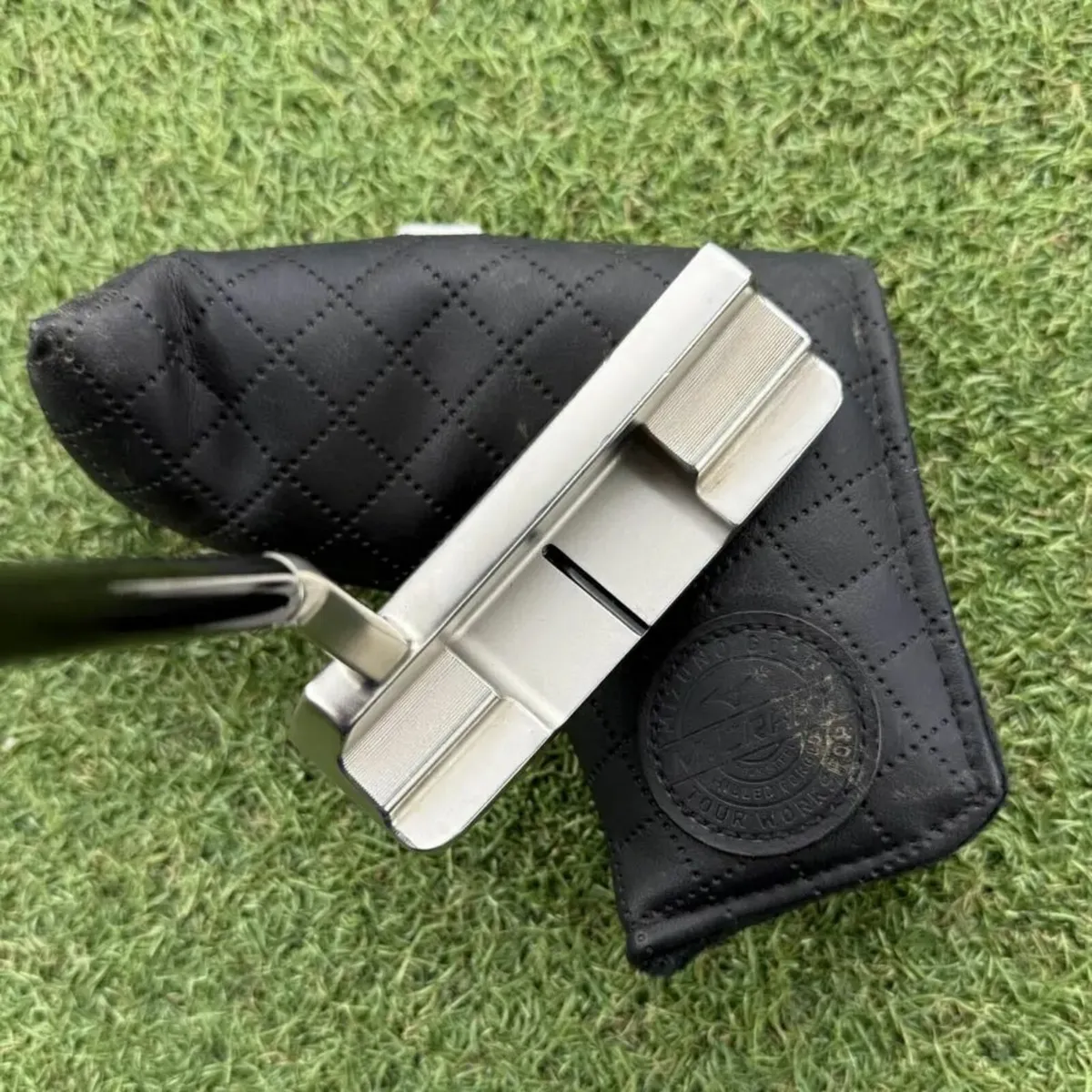 MIZUNO M-CRAFT OMOI 01 PUTTER / 34″ - Image 4