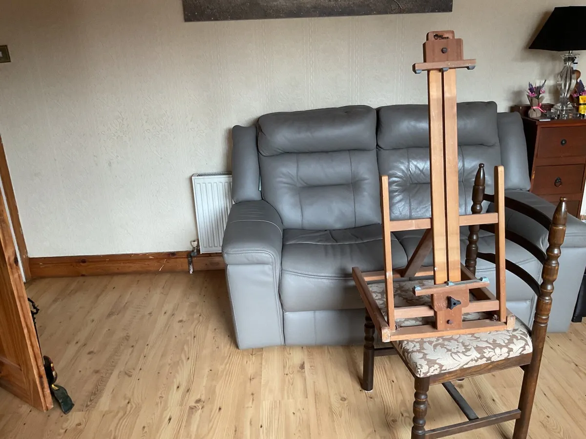 Small old tabletop easel - Image 1