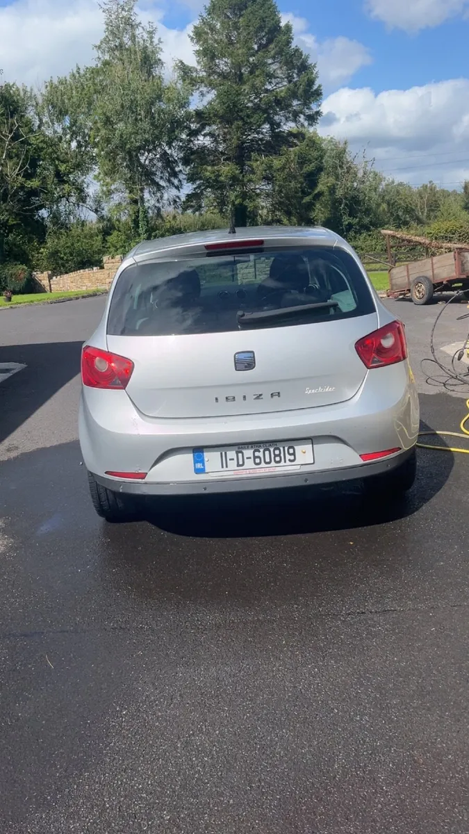 SEAT Ibiza 2011 - Image 2
