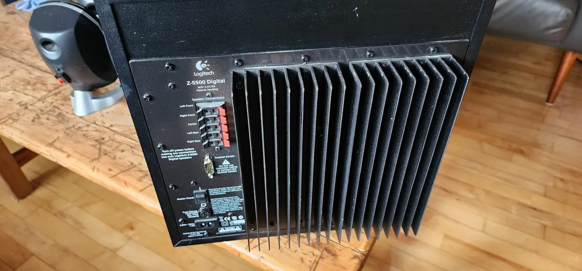Speaker System - Logitech z-5500 digital - Image 4