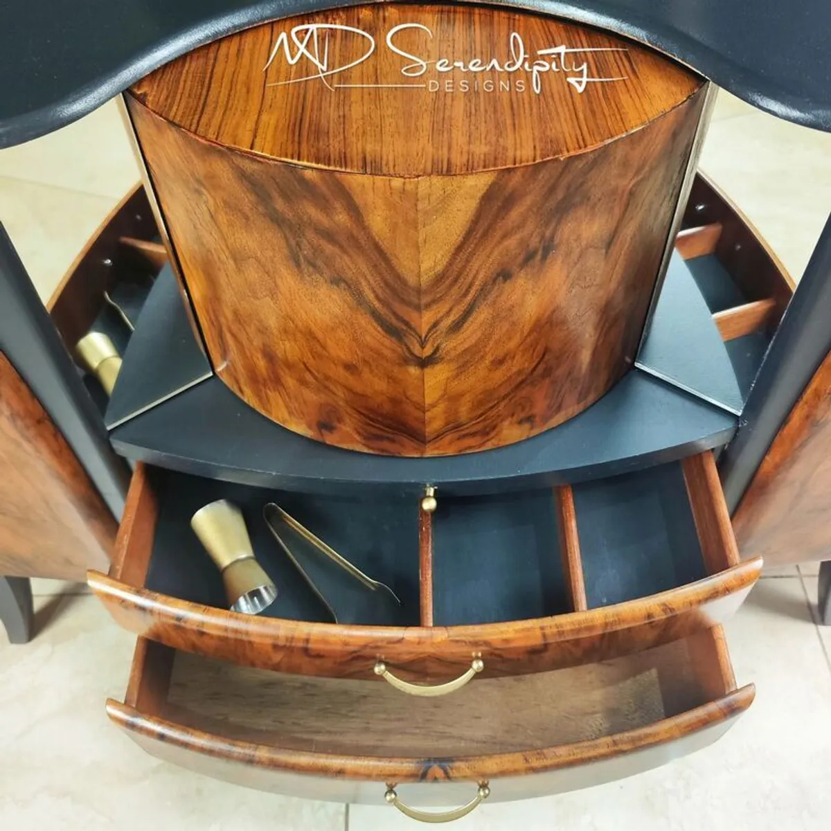 Mid Century Sideboard/Drinks Cabinet - Image 3