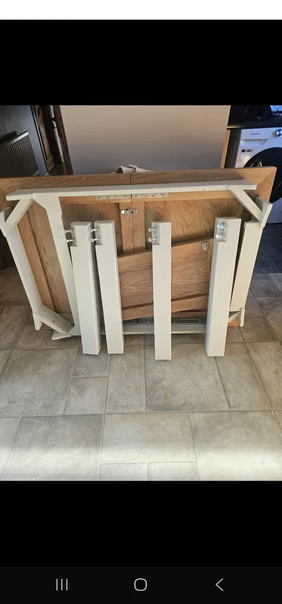 Extendable Dining table - Image 4