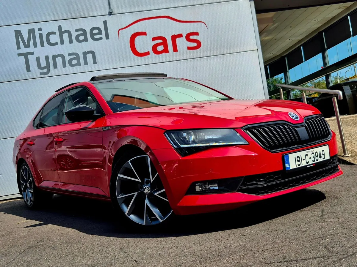 2019 Skoda Superb 2.0 Diesel Sportline Sunroof 19' - Image 4