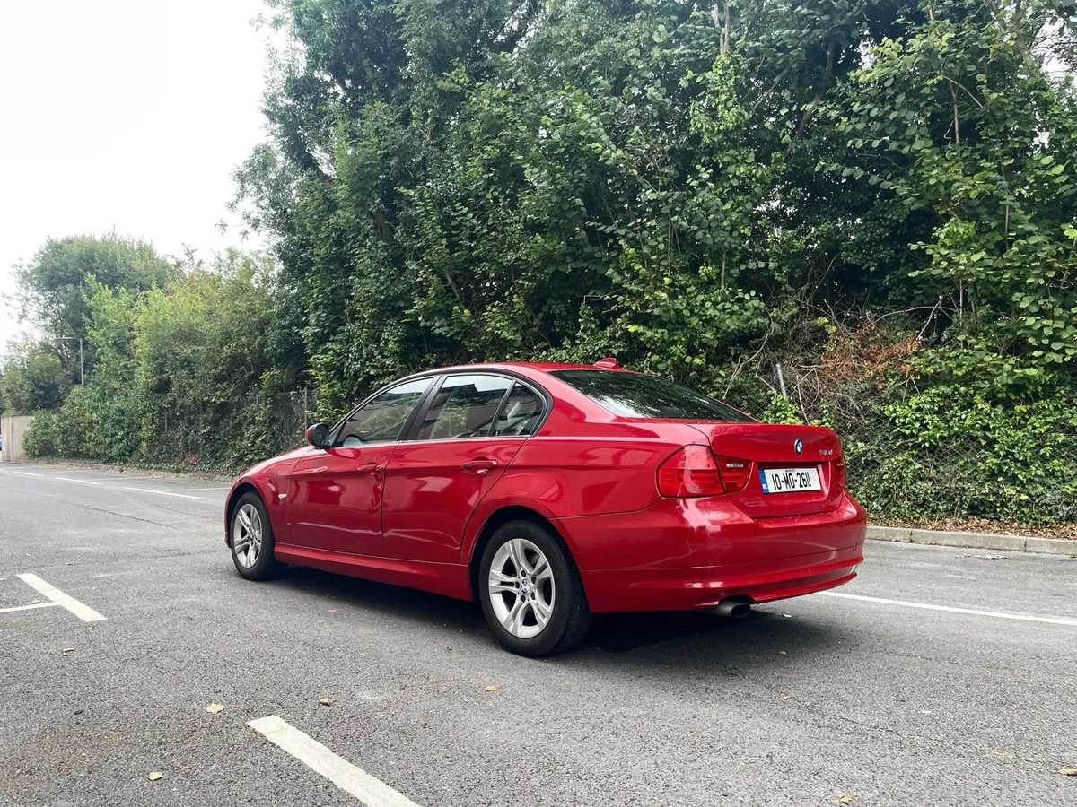 2010 BMW 316 Diesel 6 Speed Fresh NCT 06/26 - Image 3