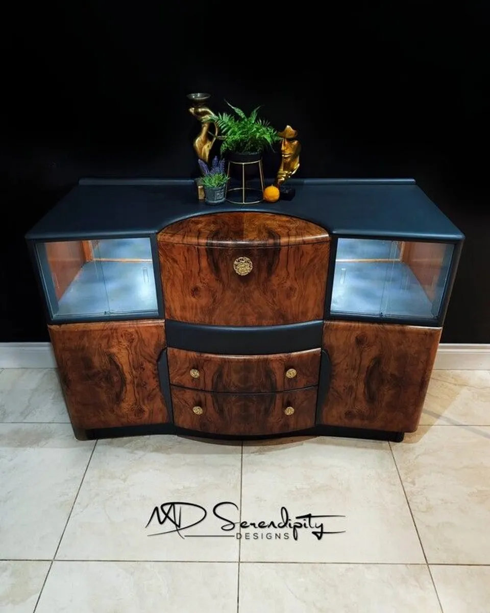Mid Century Cocktail/Drinks Cabinet - Image 4