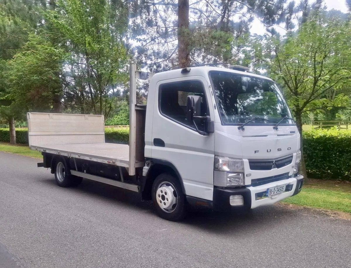 Fuso Canter 2019 DOE 8/26 - Image 4