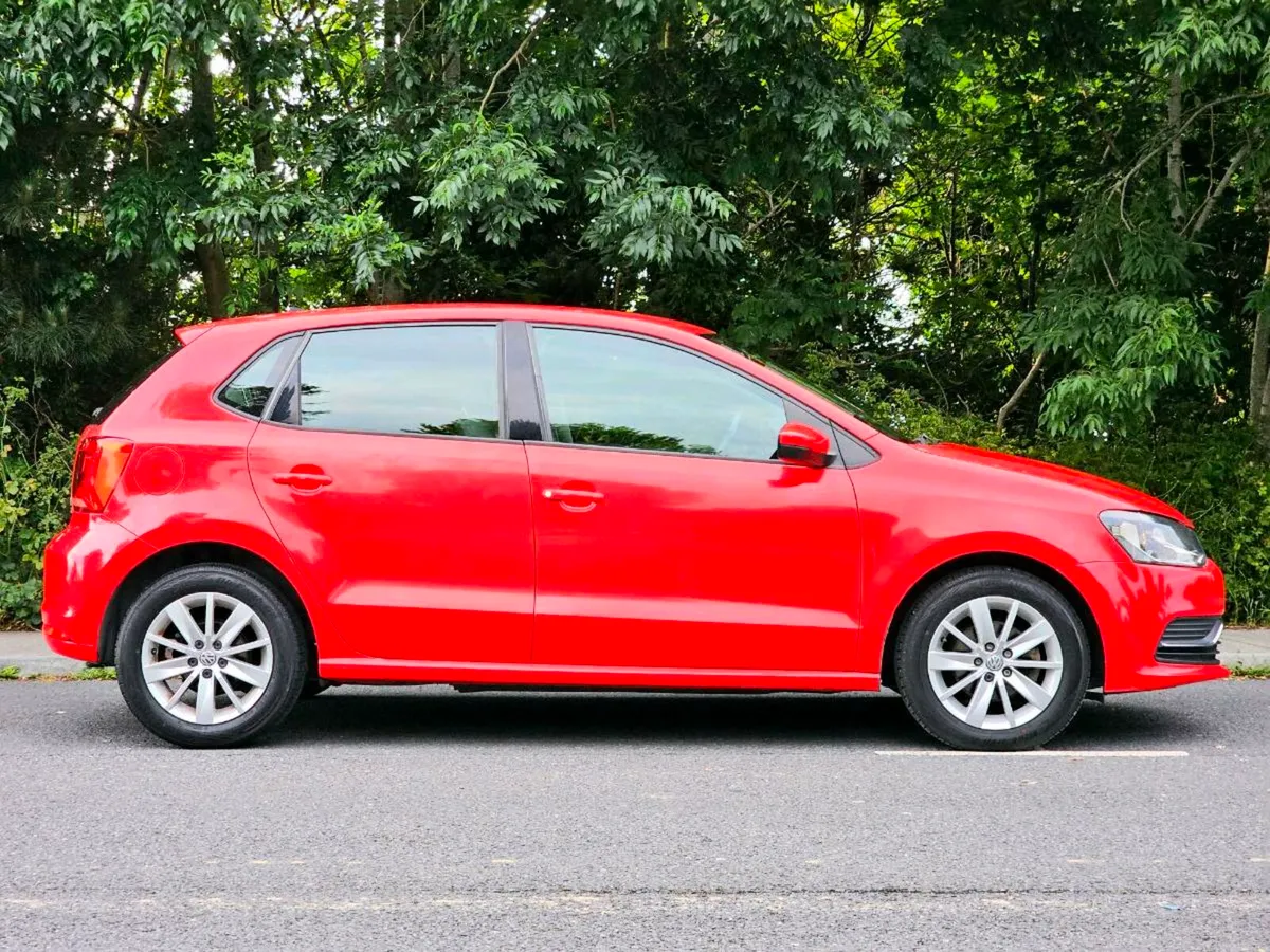 2014 AUTOMATIC VW POLO HIGHLINE LOW KM HIGH SPEC - Image 4