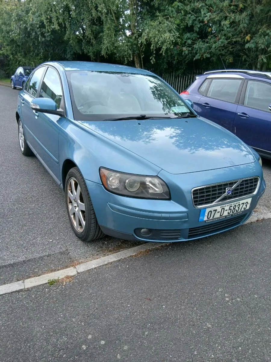 Volvo s40 - Image 1