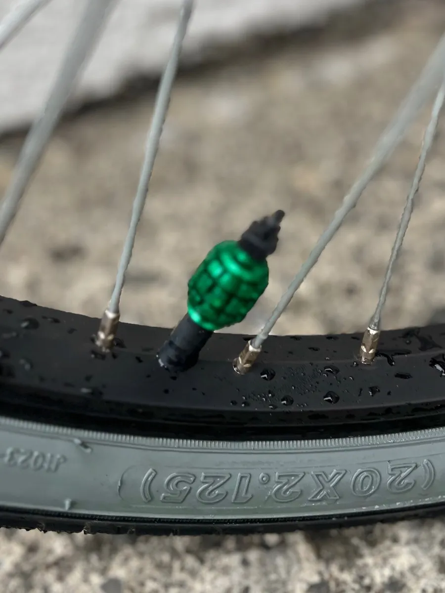 BMX bike - Image 4