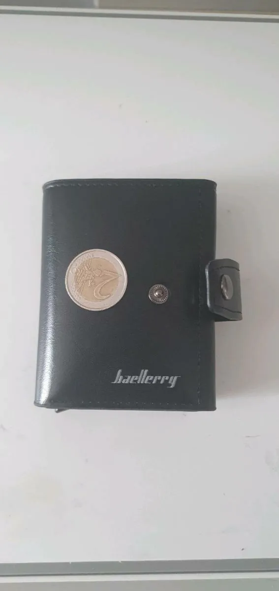 Leather Anti Theft Card Wallets - Image 1