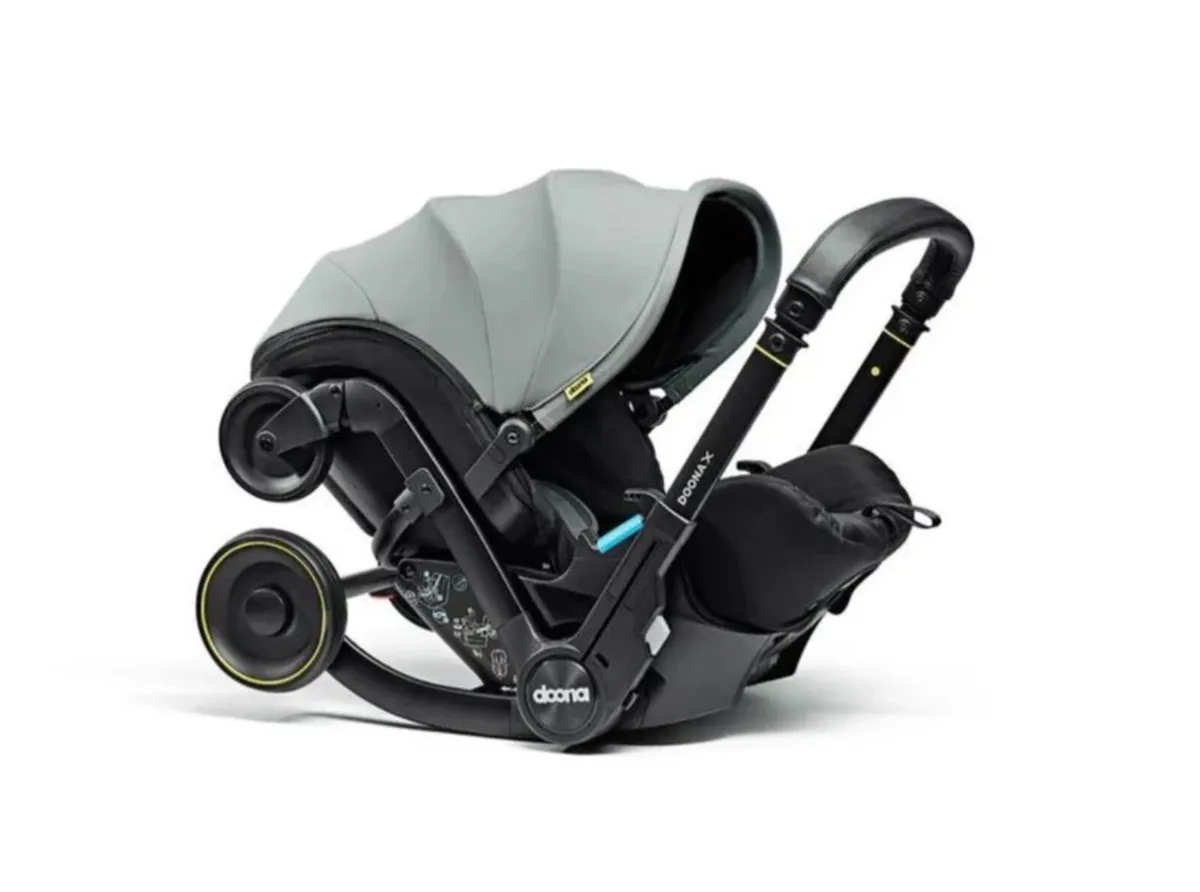 Doona X sage green & isofix - Image 1
