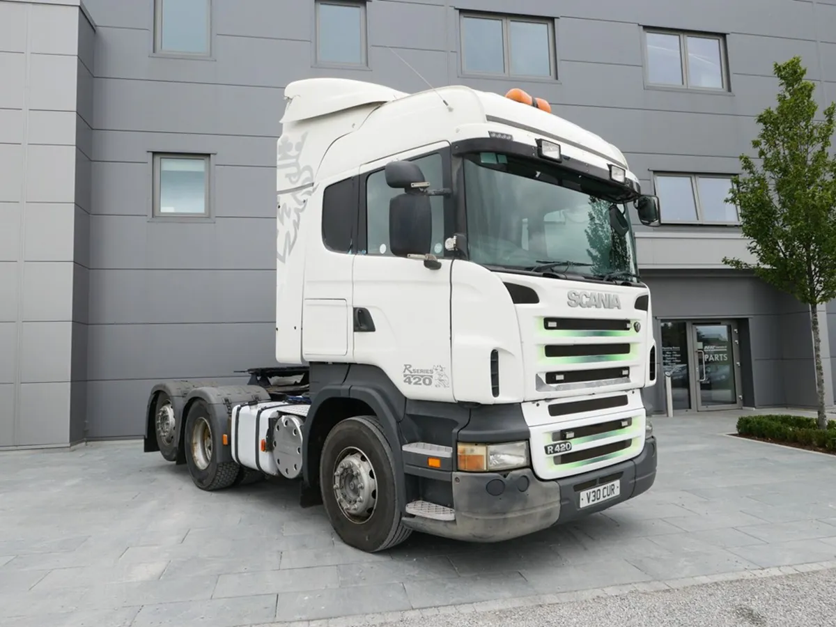 Scania R420 Highline 6x2 Tag Axle Manual Gearbox - Image 2