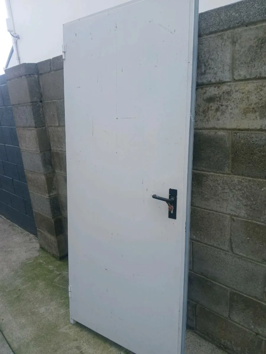 stell door - Image 2