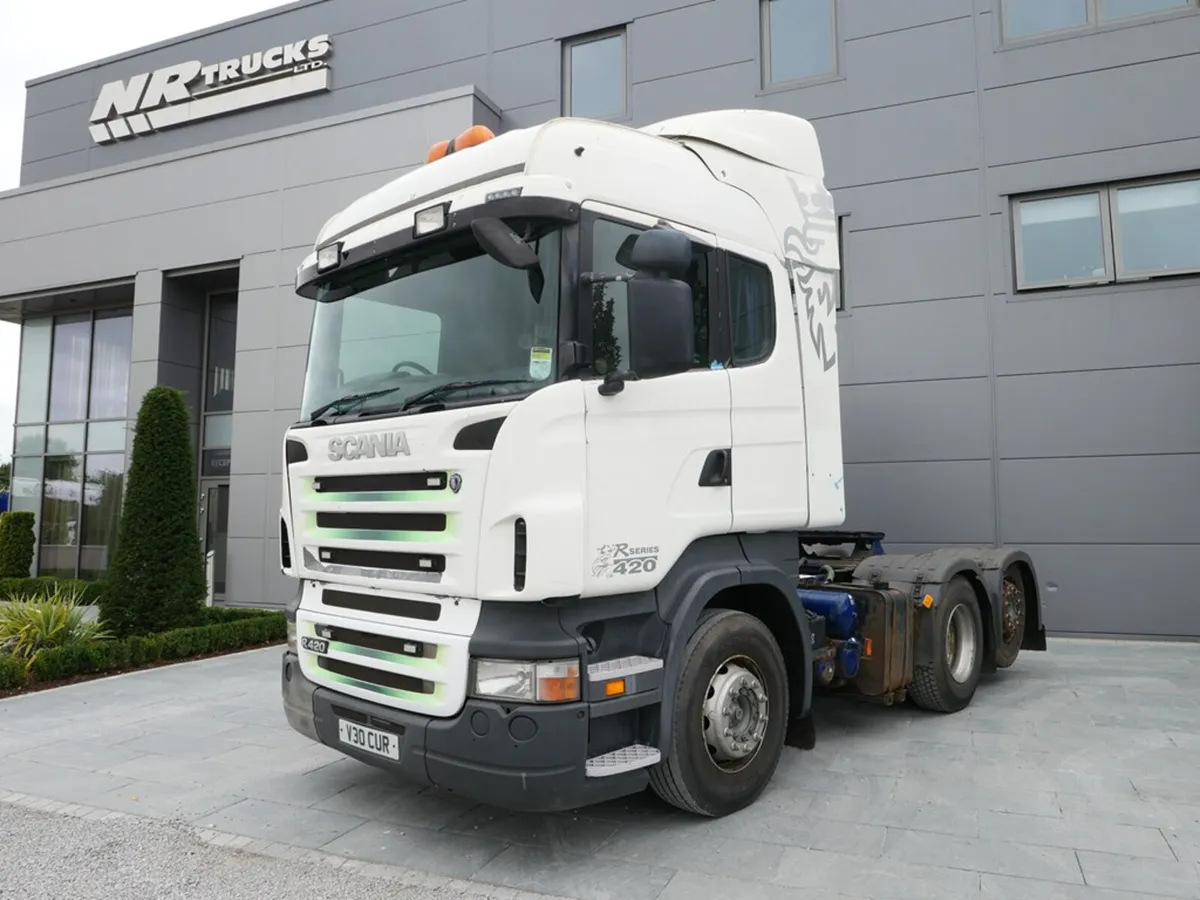 Scania R420 Highline 6x2 Tag Axle Manual Gearbox - Image 4