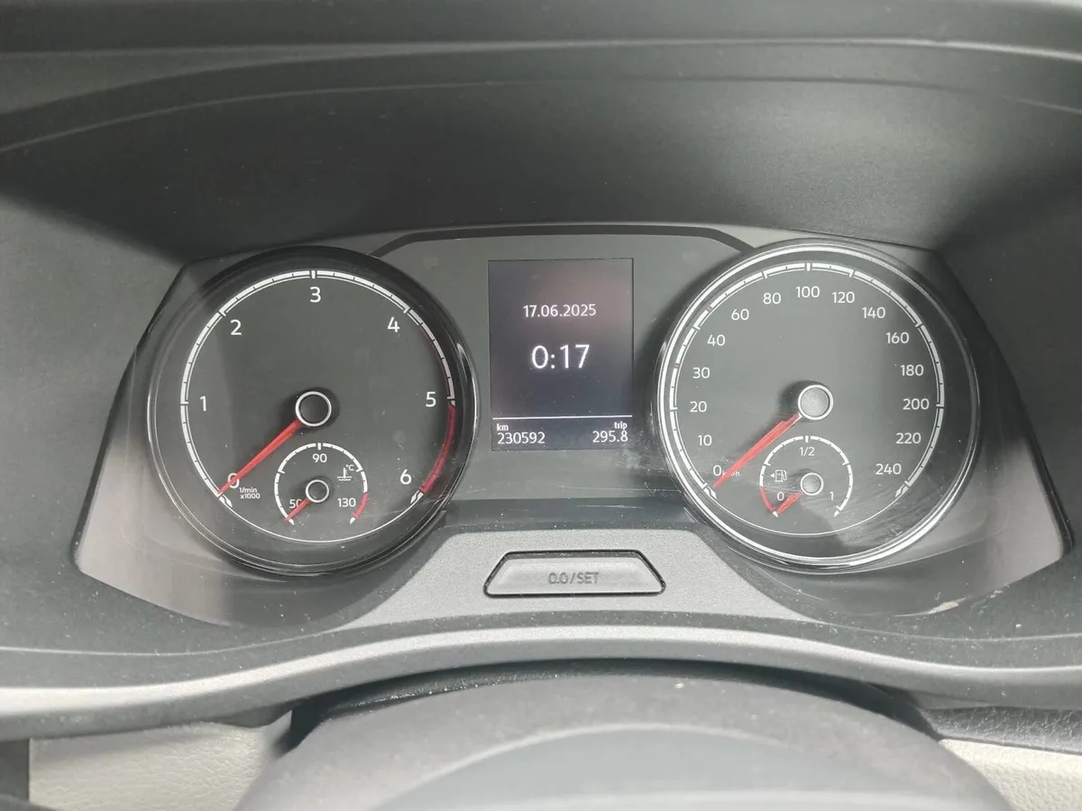 Volkswagen transporter NO VAT - Image 4