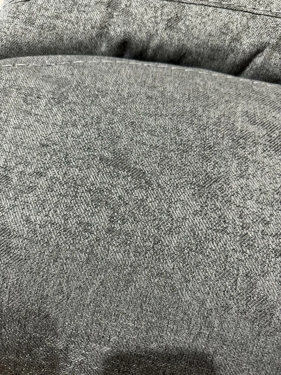 Phoenix recliners - Image 2
