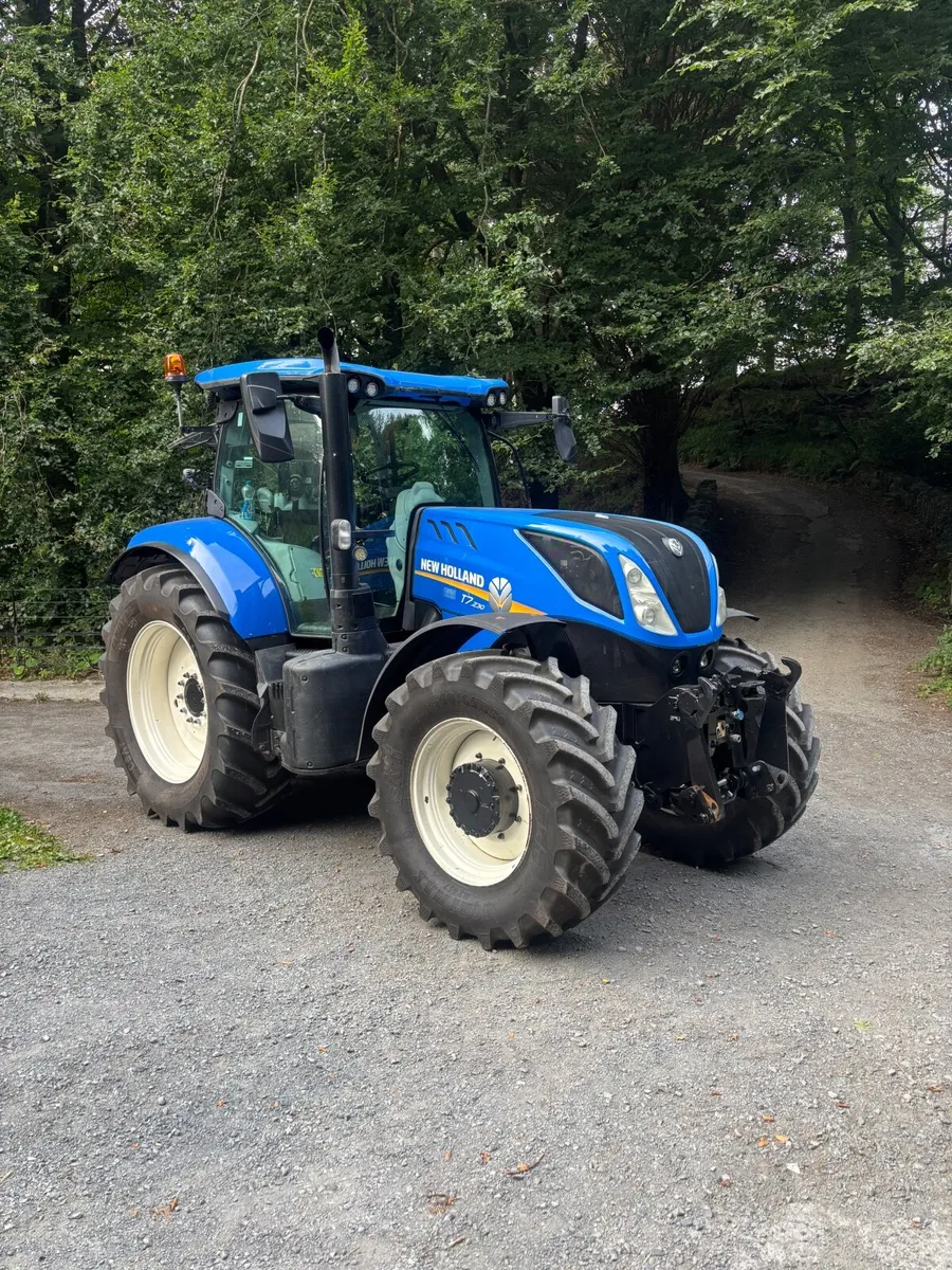 New Holland T7.230 - Image 1