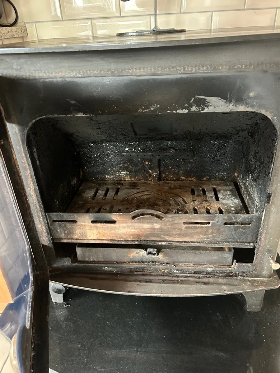 Stove - Image 3