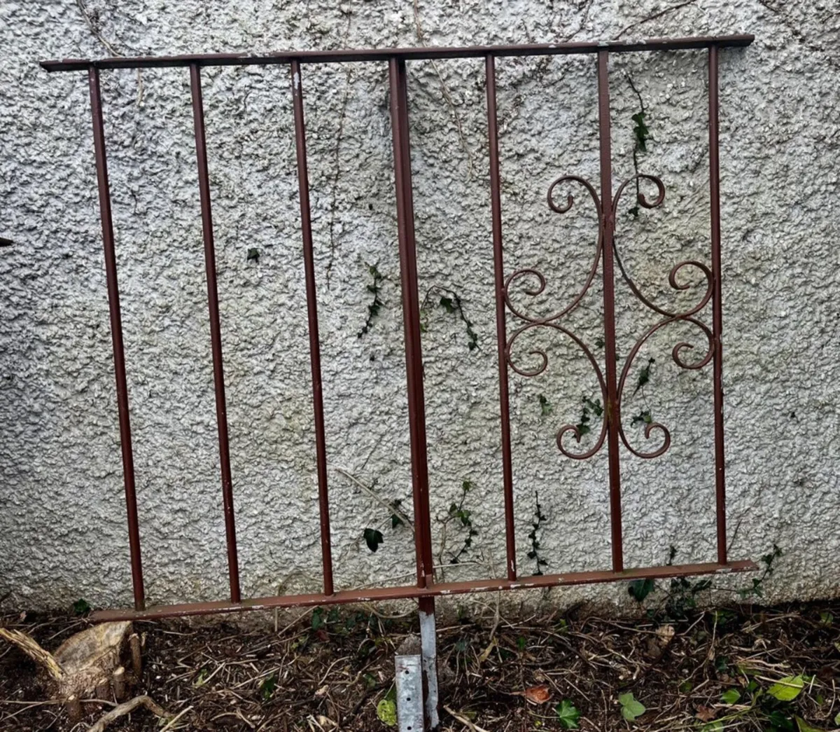 Galvanised Entrance Gates plus Railings - Image 4