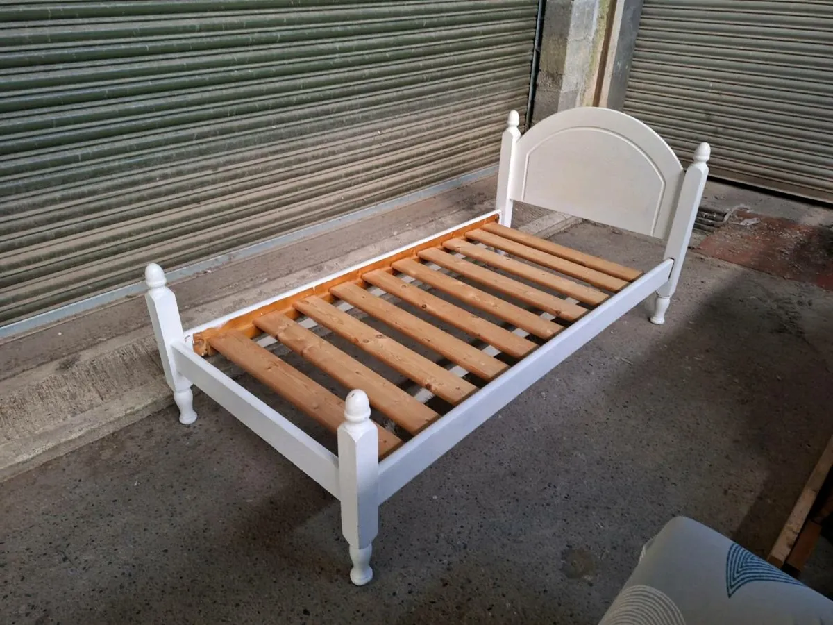 Single pine bed frame painted white (DELIVERY) - Image 1