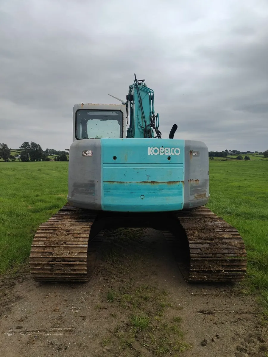 1999 Kobelco 135 zero swing digger excavator - Image 3