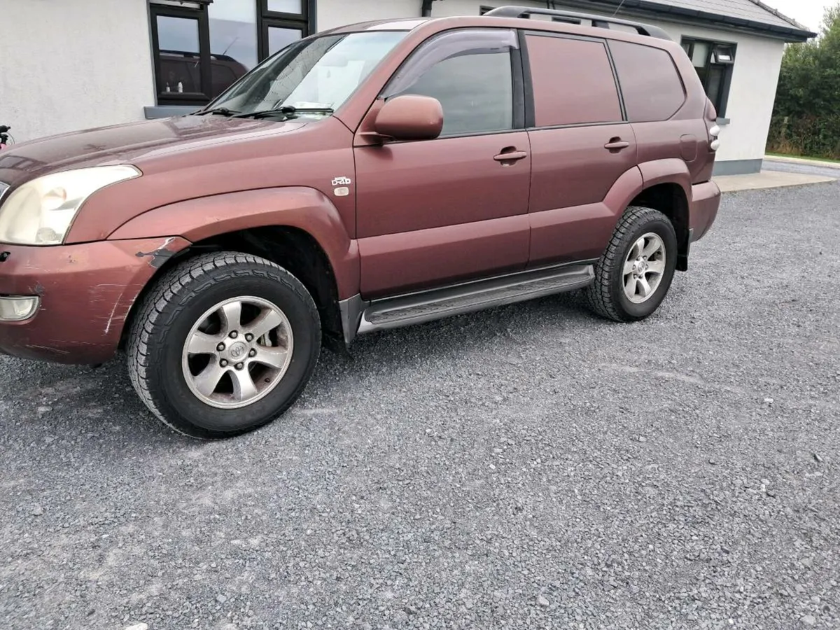 COMMERCIAL - Image 1