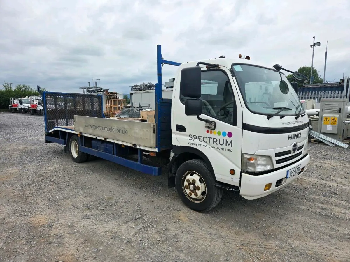 2012 Hino Beavertail - Image 1