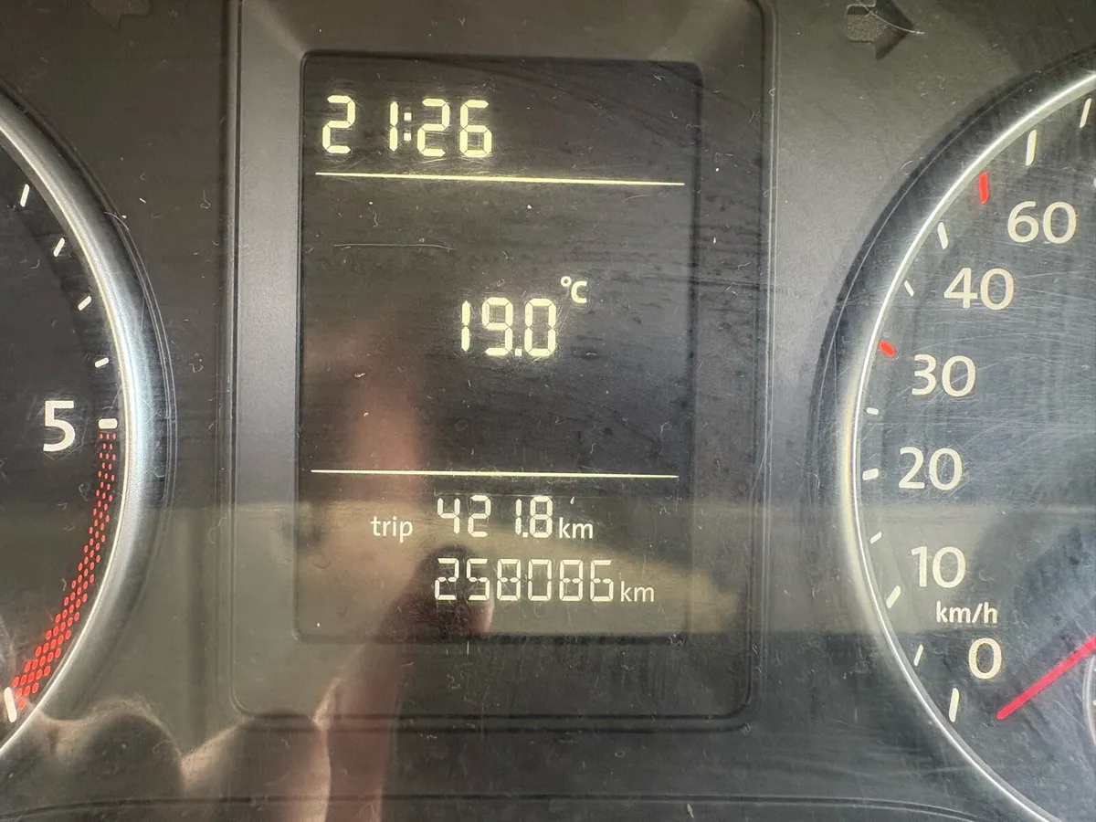 Volkswagen Caddy 1.6 141 - Image 3