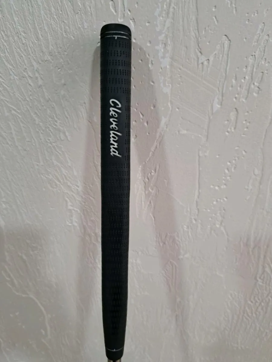 Clevland Blade Putter - Image 4