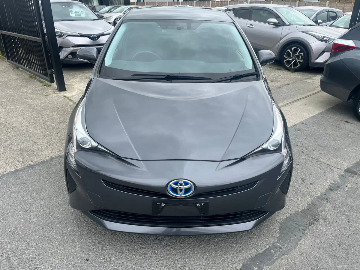 TOYOTA PRIUS 2018, 1.8 HYBRID AUTO LOW KMS - Image 2