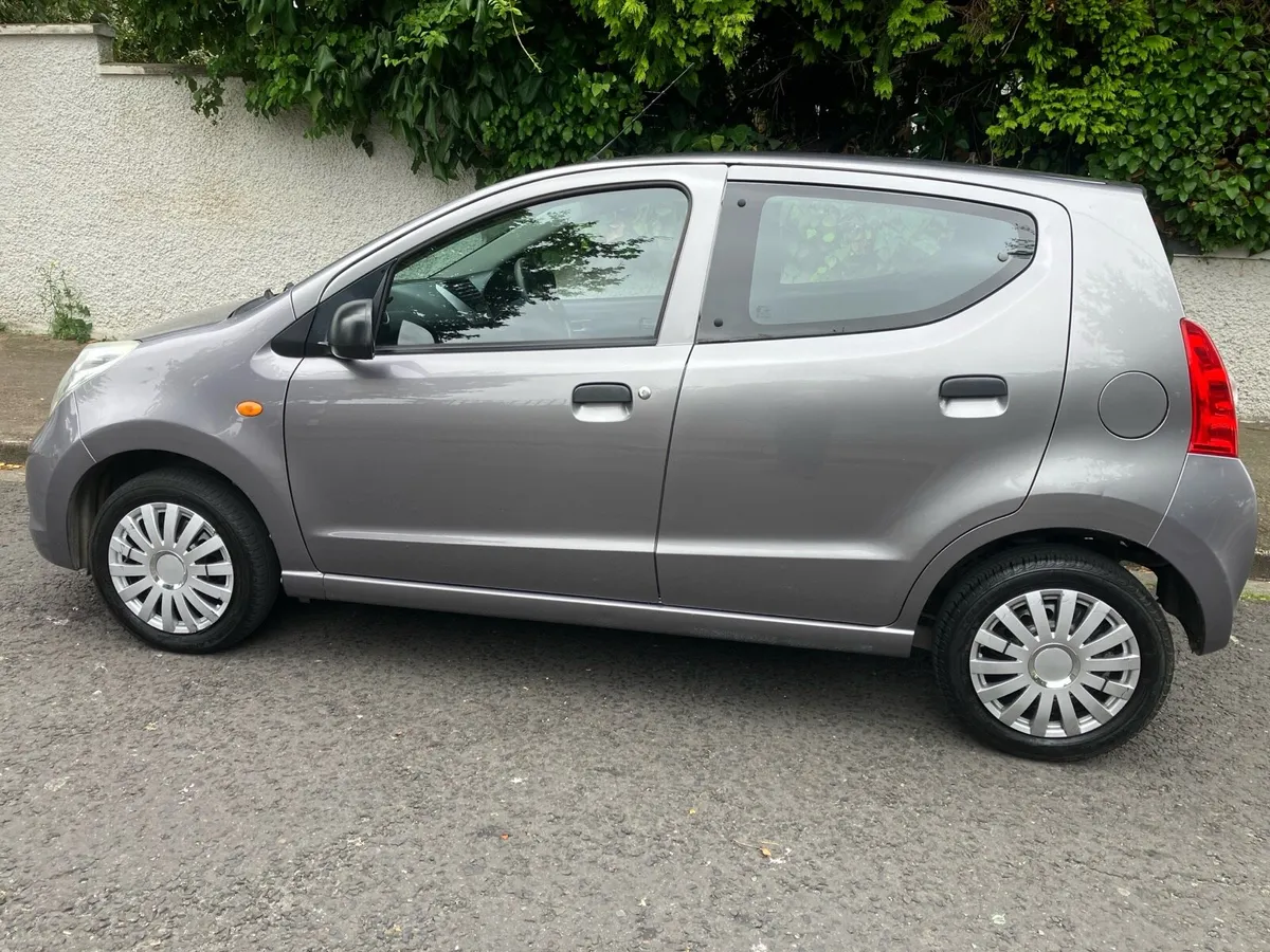 Suzuki alto alto 4DR - Image 2