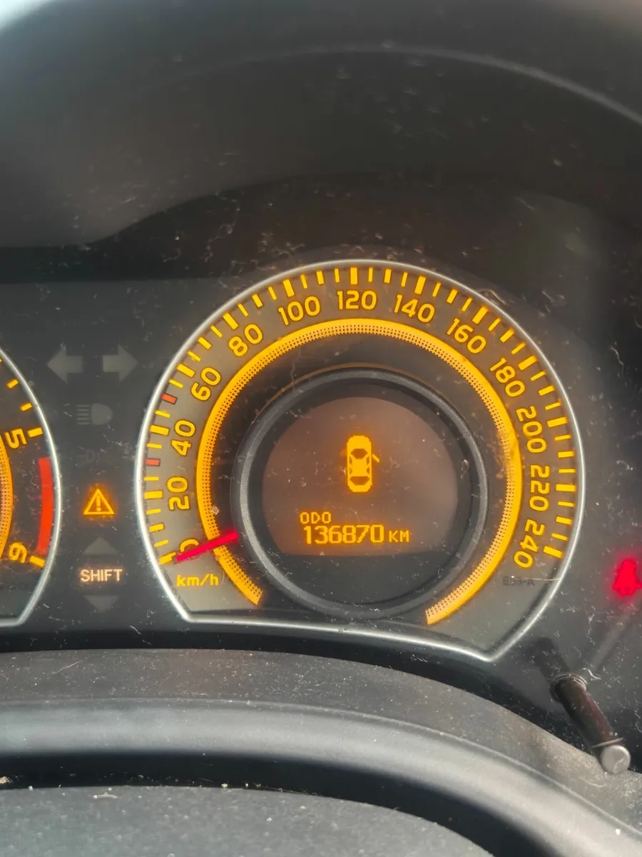 Toyota Corolla 2009 - Image 3