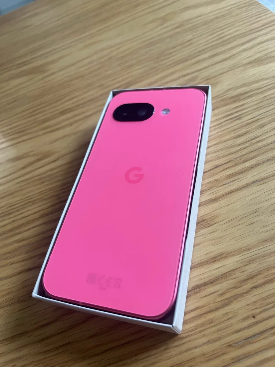 Google Pixel 9a - Image 2