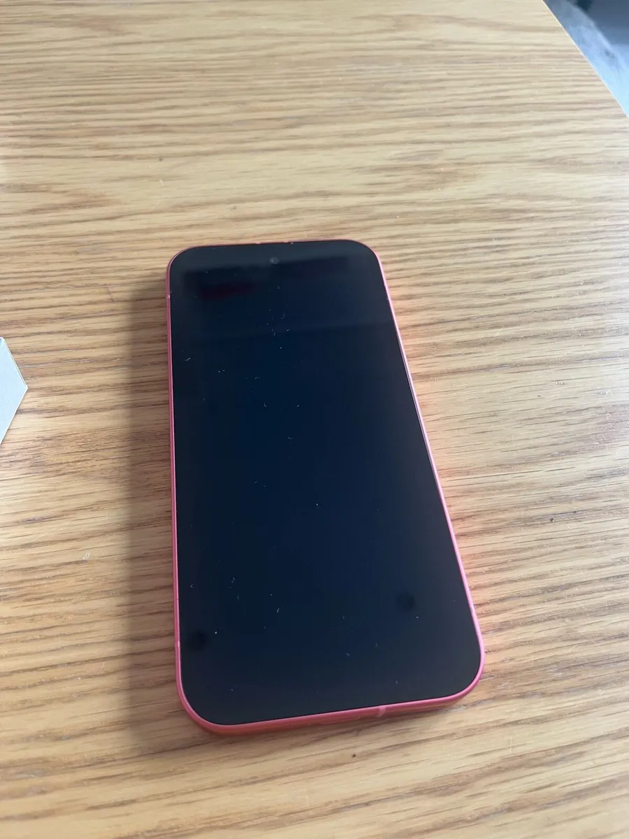 Google Pixel 9a - Image 4