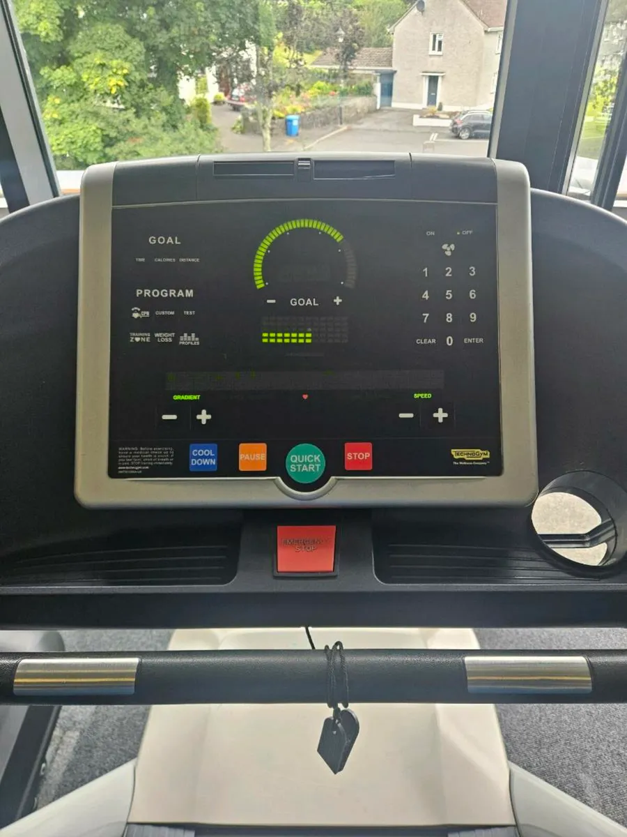 Treadmills - Image 2