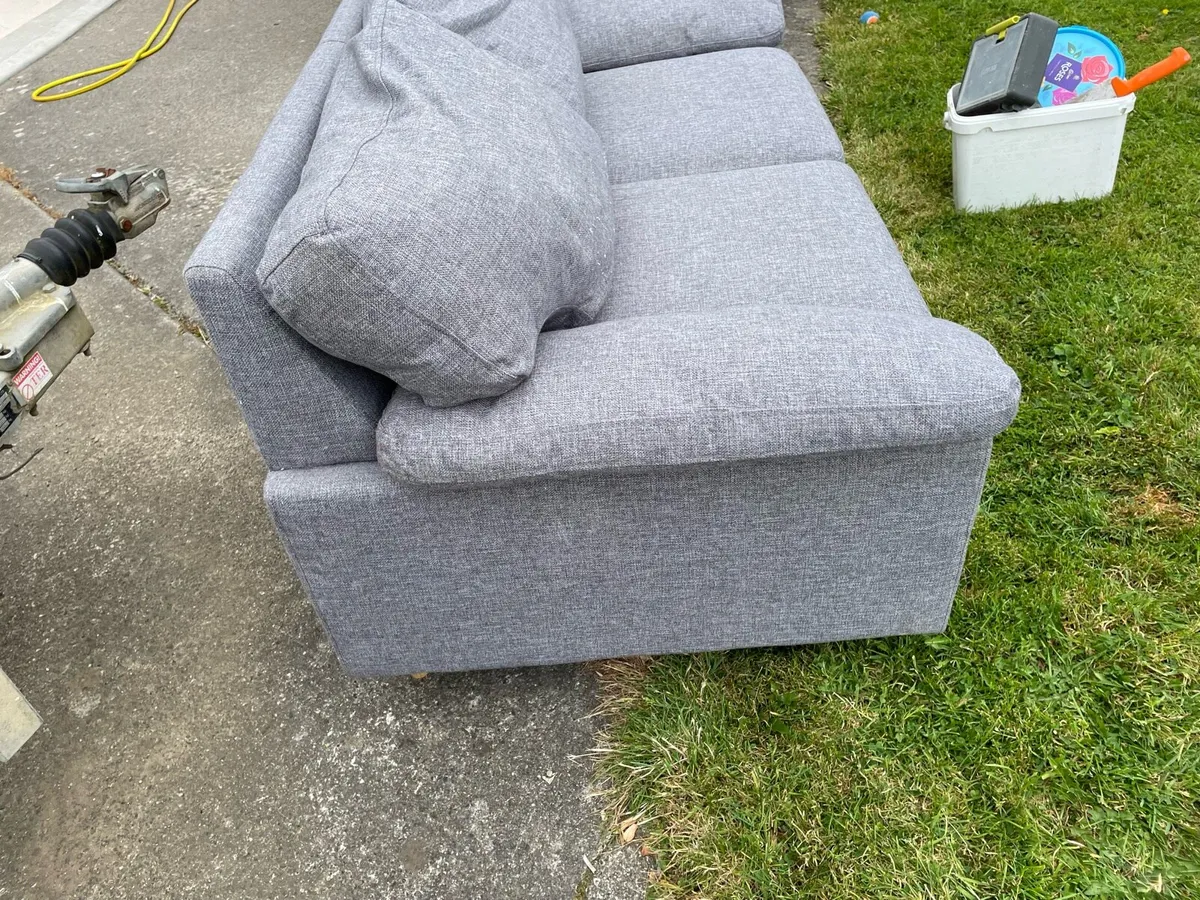 2 seater couch - Image 2