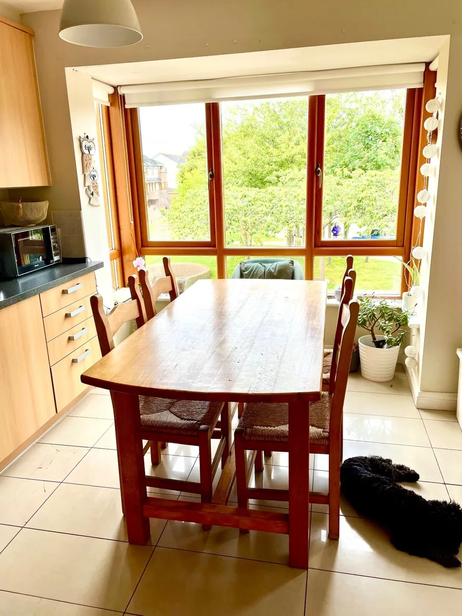 Beautiful Handmade Dining table - Image 1