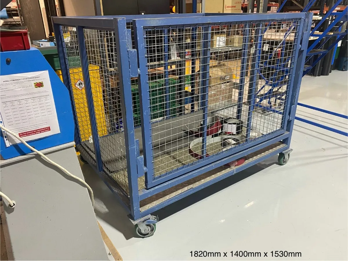 Mobile Industrial Cage