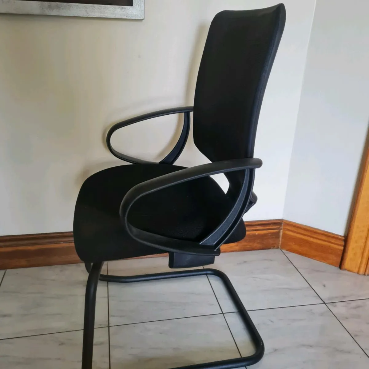6 sven netback meeting chairs - Image 2