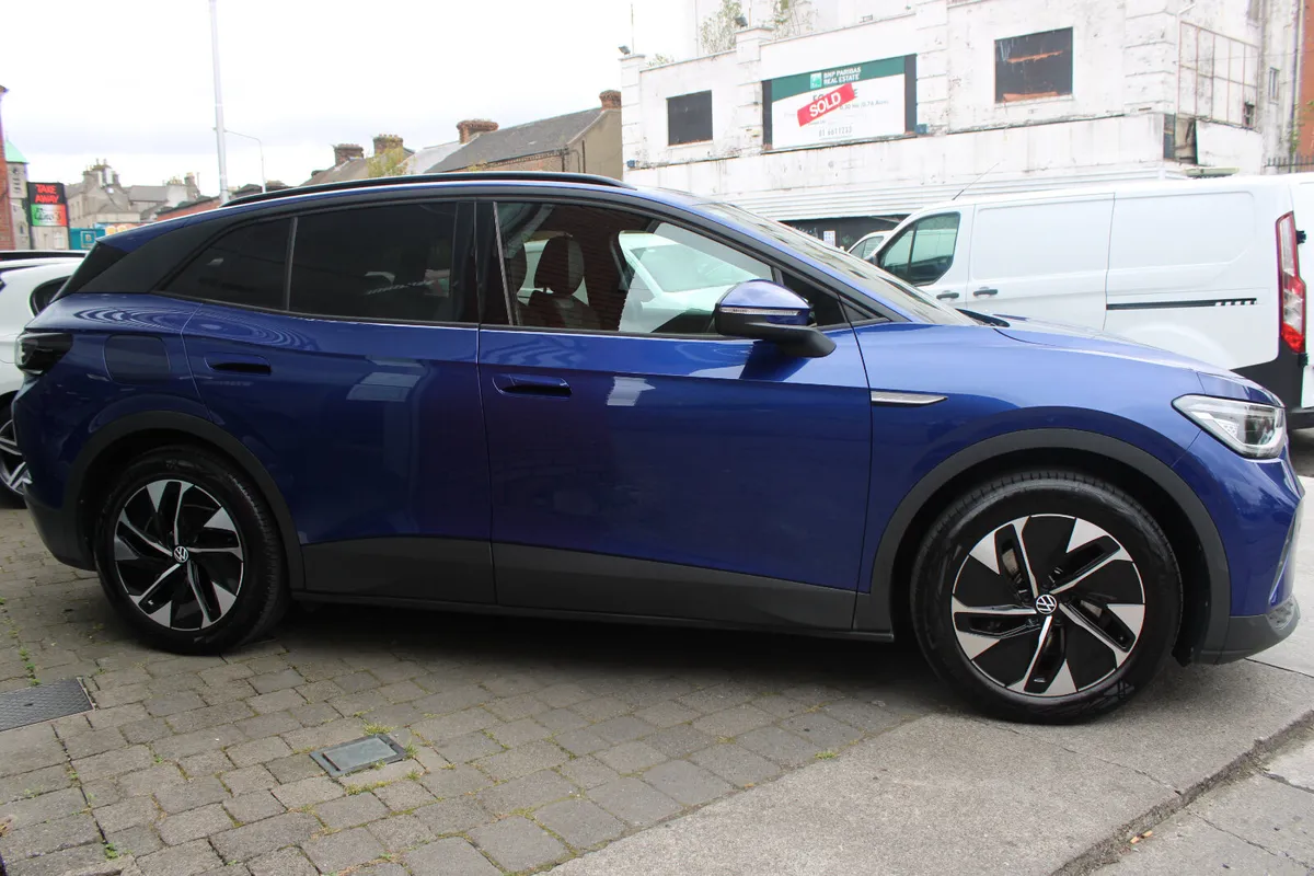 Volkswagen ID.4 52KWH PURE STYLE 2021 - Image 3