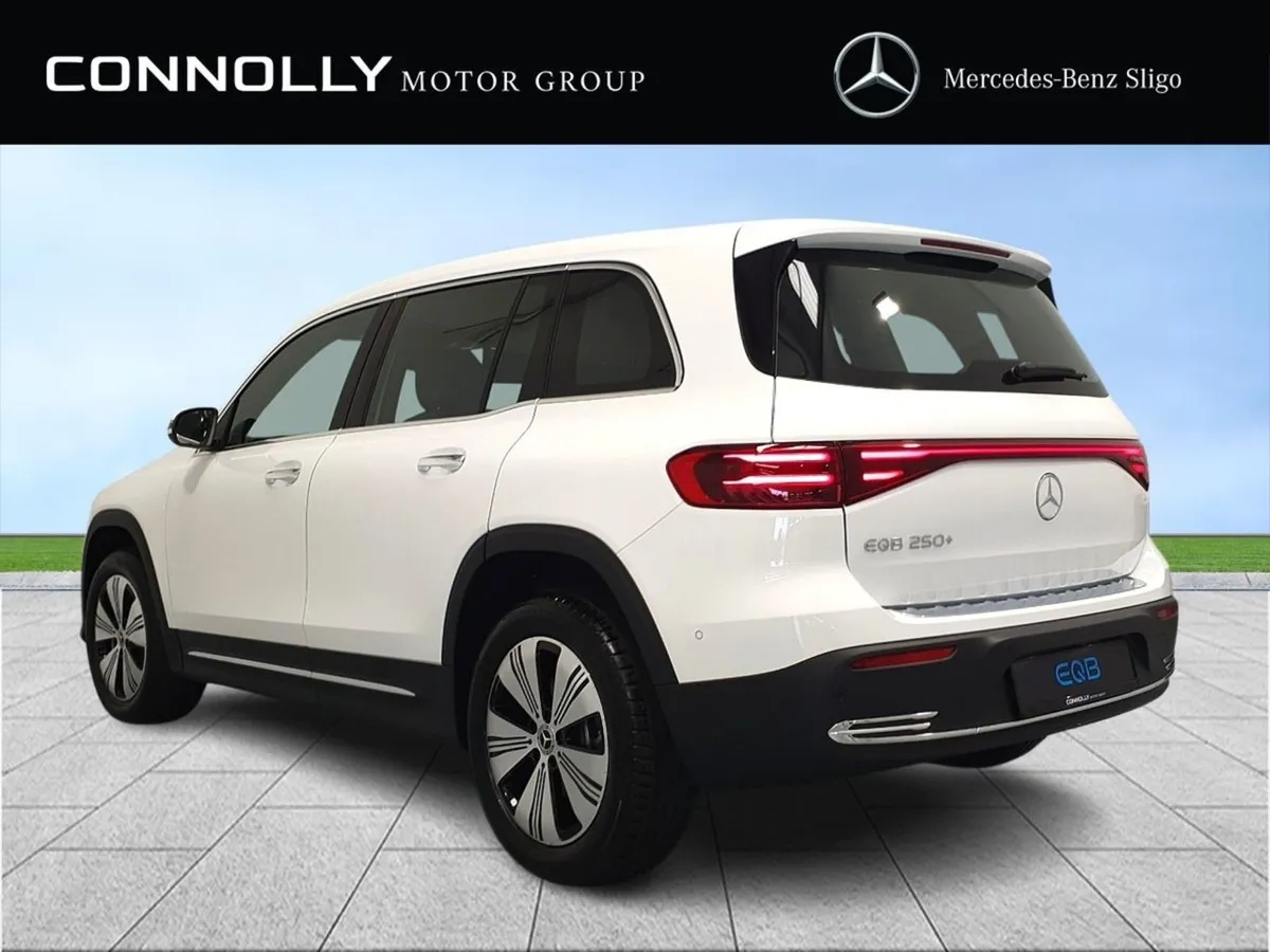 Mercedes-Benz EQB 2.0 Litre Electric - Image 4