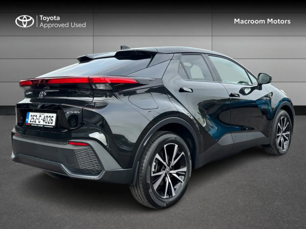 Toyota C-HR 2.0 - Image 2