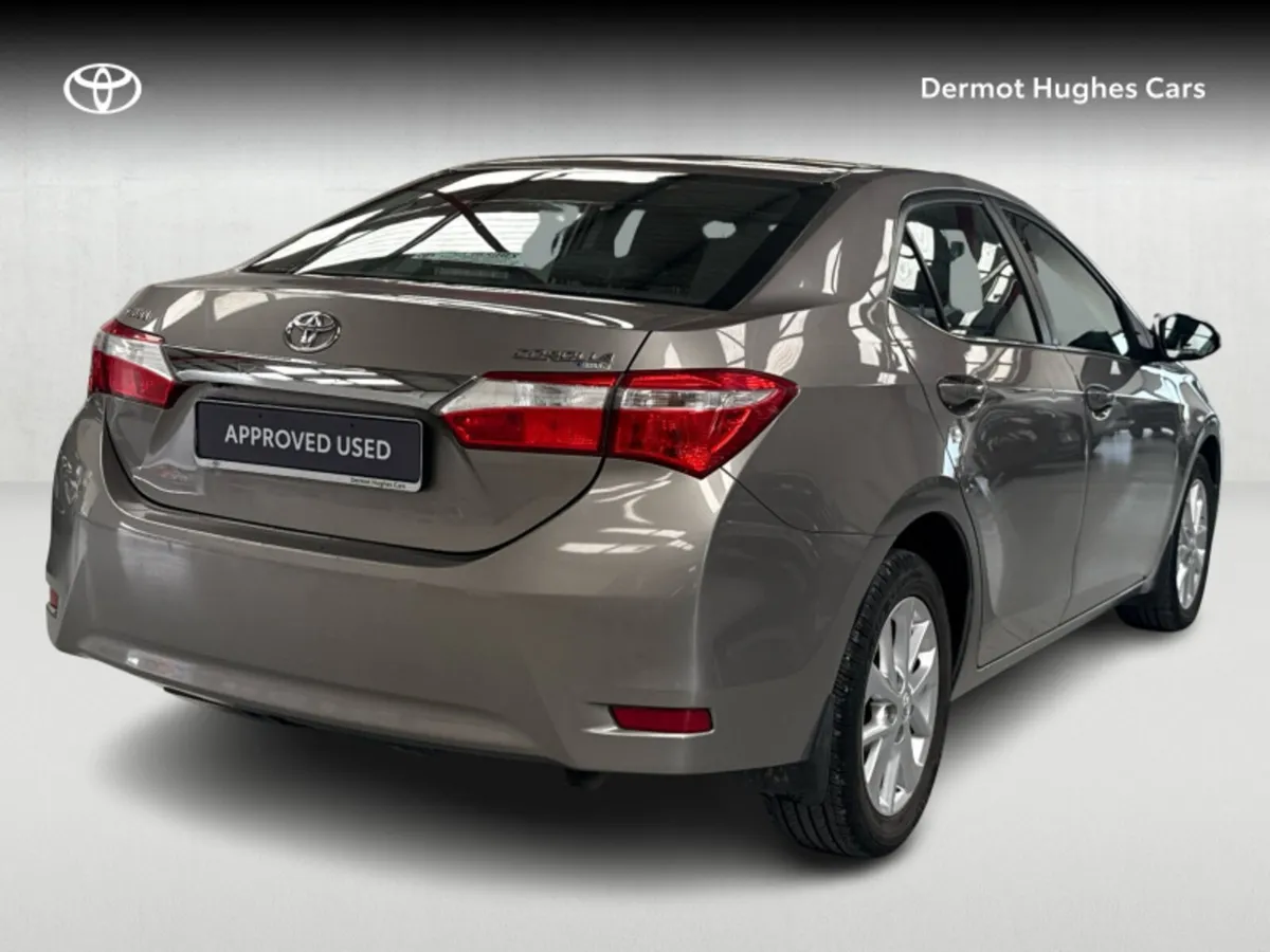 Toyota Corolla COROLLA 1.4 D-4D LUNA - Image 2
