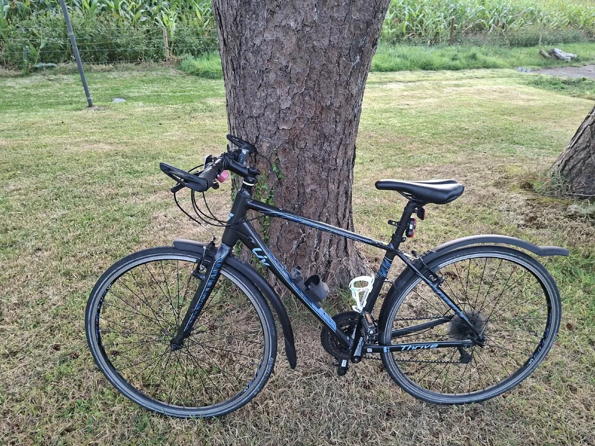 Liv Thrive 3 2018 bike 18 inches - Image 1