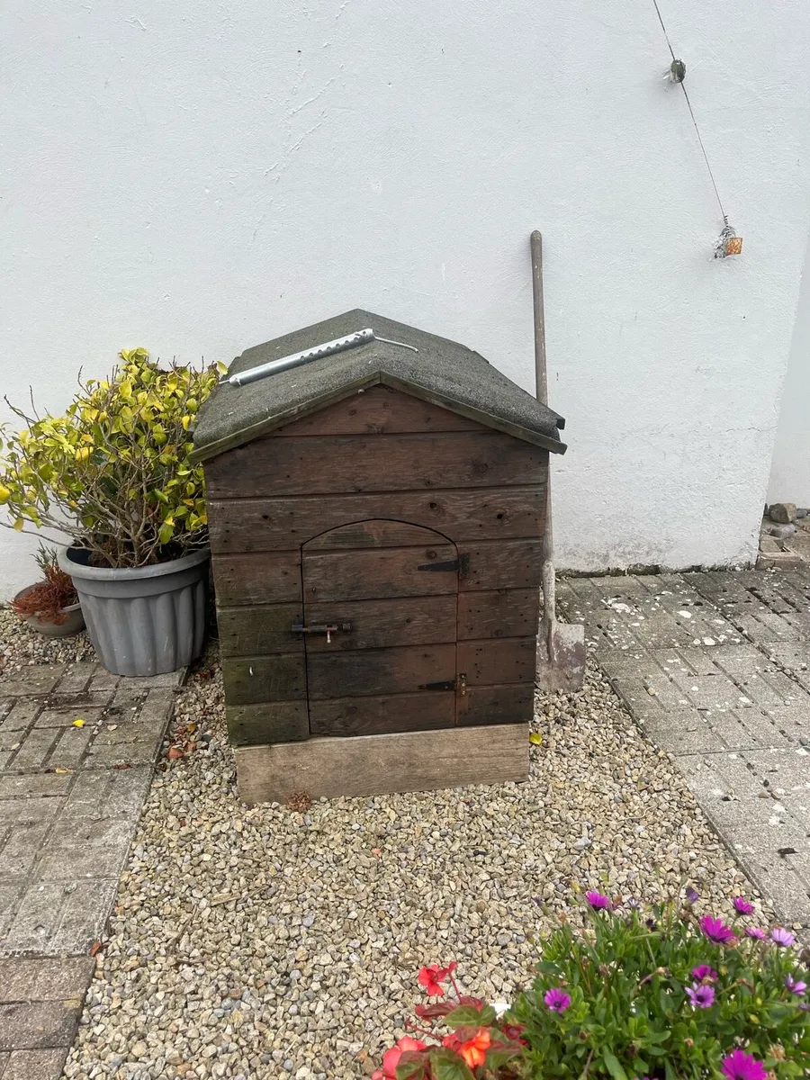 Large Dog House - Image 3