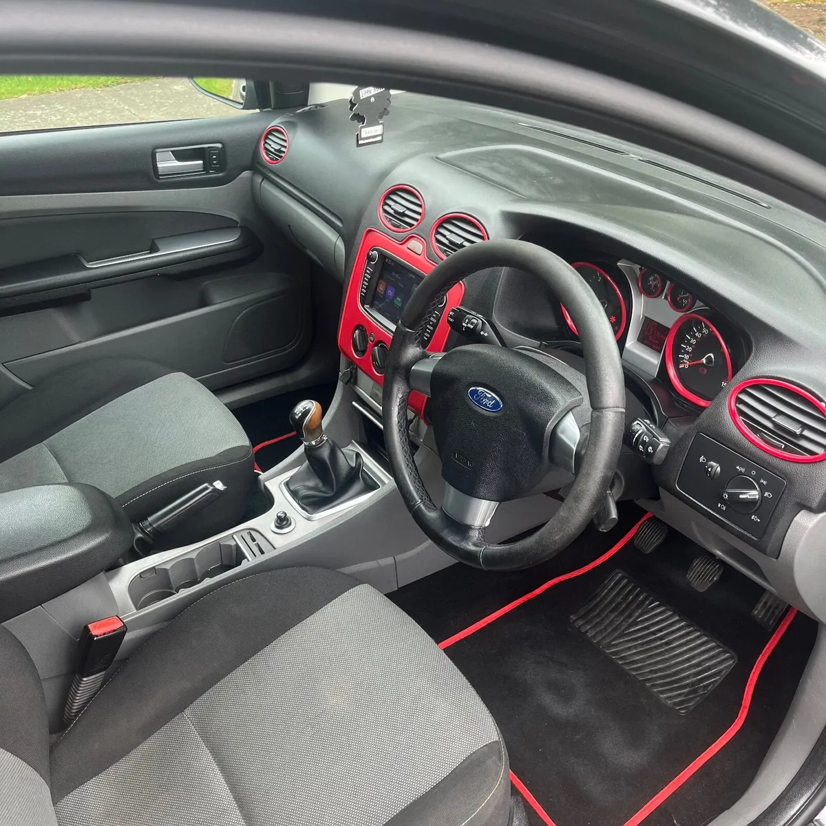 Ford Focus 2011 - Image 4