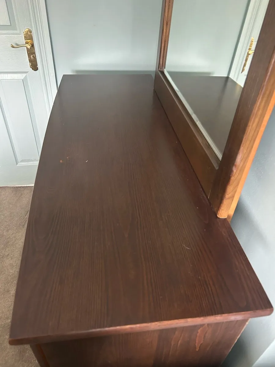 Chest of drawers with mirror - Image 2