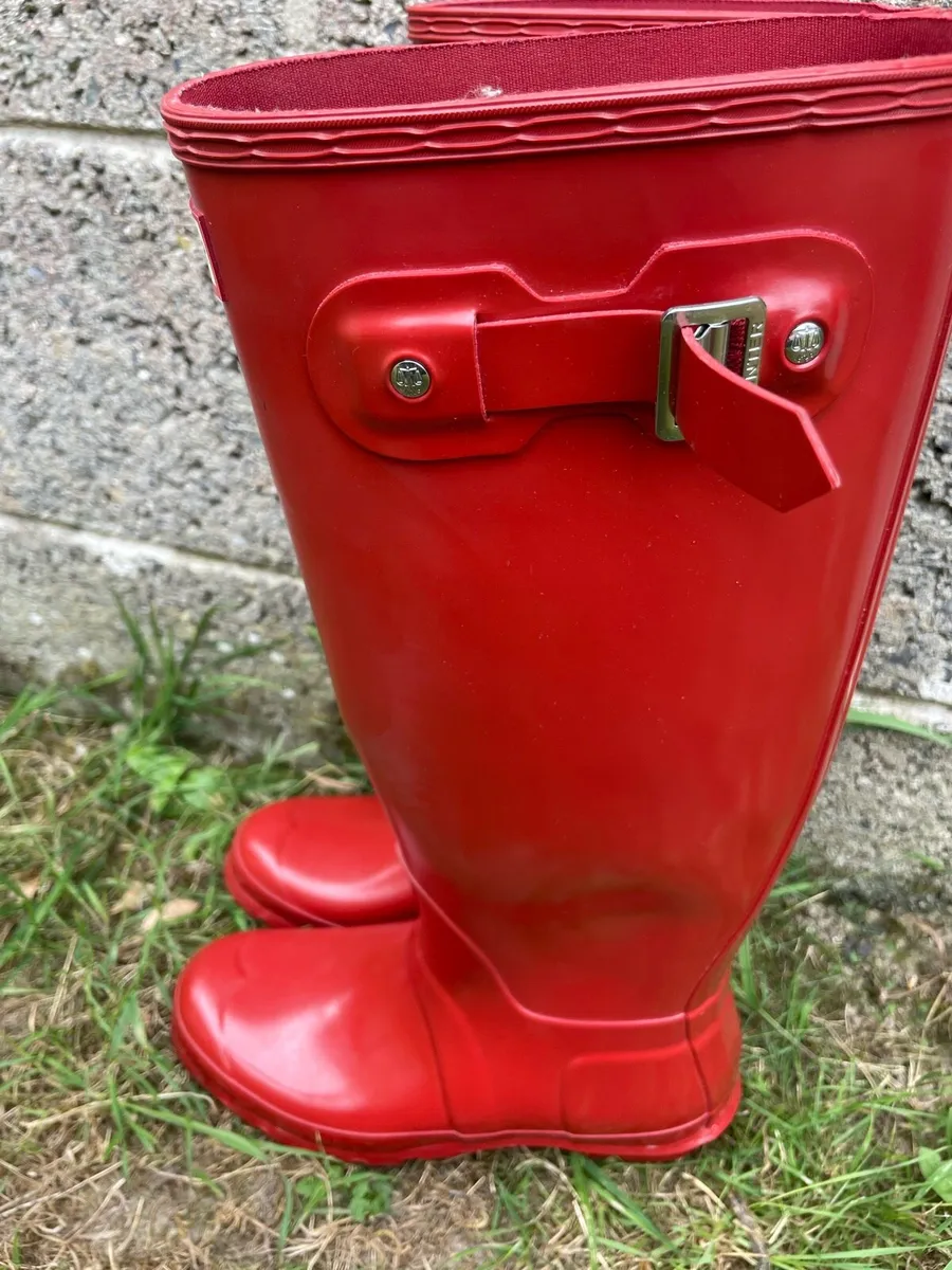 Hunter Original Tall Gloss Ladies Wellington Boots - Image 2